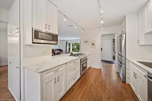 3904 Saratoga Ave, Downers Grove, IL 60515 - Photo 3