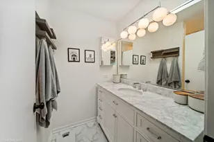 3904 Saratoga Ave, Downers Grove, IL 60515 - Photo 17