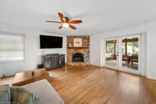 3904 Saratoga Ave, Downers Grove, IL 60515 - Photo 23