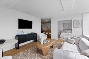 1355 N Sandburg Terrace, Chicago, IL 60610 - Photo 9