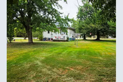 416 Perkins Street, Odin, IL 62870 - Photo 31