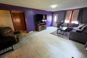 416 Perkins St, Odin, IL 62870 - Photo 11