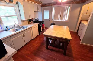 416 Perkins St, Odin, IL 62870 - Photo 7