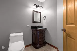 11939 S Pinecreek Dr, Orland Park, IL 60467 - Photo 7