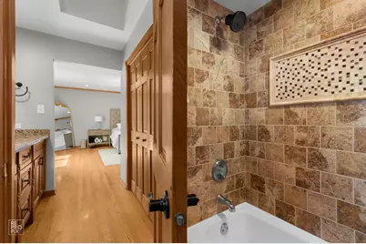 11939 S Pinecreek Drive, Orland Park, IL 60467 - Photo 9