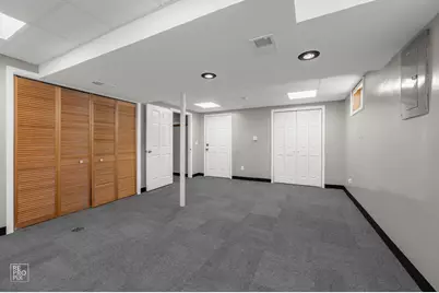 11939 S Pinecreek Drive, Orland Park, IL 60467 - Photo 13