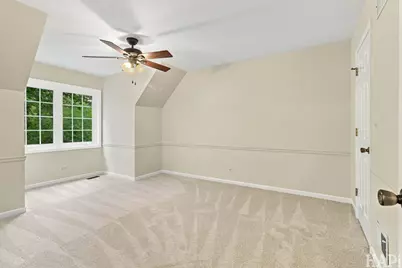 22 Bruce Circle N, Hawthorn Woods, IL 60047 - Photo 29
