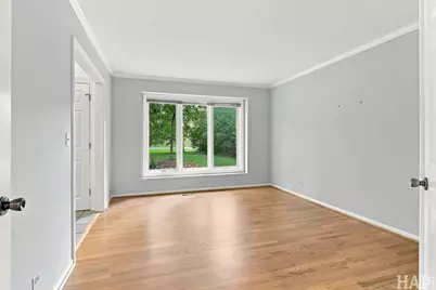 22 Bruce Circle N, Hawthorn Woods, IL 60047 - Photo 13