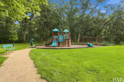 22 Bruce Circle N, Hawthorn Woods, IL 60047 - Photo 39