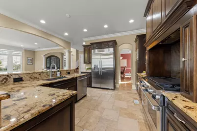 253 E Wilson Street, Elmhurst, IL 60126 - Photo 7