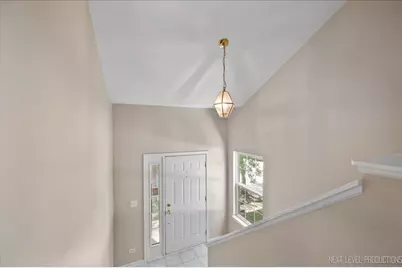 2402 Wilton Lane #2402, Aurora, IL 60502 - Photo 3