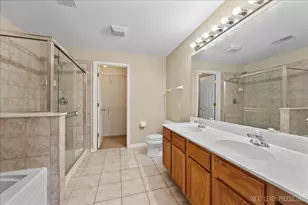 2402 Wilton Ln, Aurora, IL 60502 - Photo 17