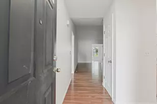 512 Stonecrest Dr, Savoy, IL 61874 - Photo 5