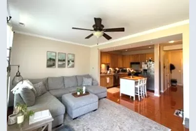 2058 Limestone Lane, Carpentersville, IL 60110 - Photo 5