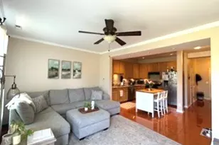 2058 Limestone Ln, Carpentersville, IL 60110 - Photo 5