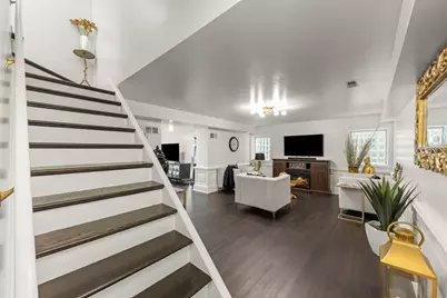11124 Indian Woods Drive, Indian Head Park, IL 60525 - Photo 19