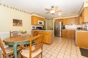 1101 N Millns Ln, Addison, IL 60101 - Photo 11