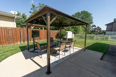 1101 N Millns Lane, Addison, IL 60101 - Photo 25