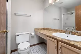 1272 Tennyson Ln, Naperville, IL 60540 - Photo 13