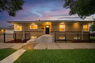 6601 S Francisco Ave, Chicago, IL 60629 - Photo 3