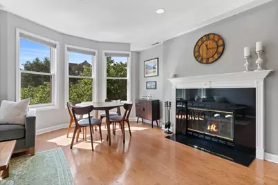 1338 W Addison Street #2, Chicago, IL 60613 - Photo 7