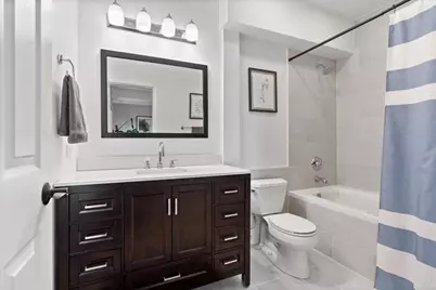 1338 W Addison Street #2, Chicago, IL 60613 - Photo 13