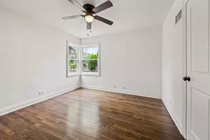 6114 N Lenox Ave, Chicago, IL 60646 - Photo 7