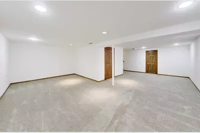 520 Hummingbird Lane, Deerfield, IL 60015 - Photo 29
