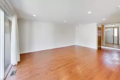 520 Hummingbird Lane, Deerfield, IL 60015 - Photo 11
