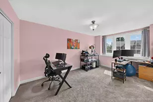 548 Silver Aspen Cir, Crystal Lake, IL 60014 - Photo 19