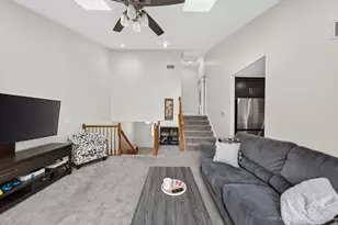 548 Silver Aspen Cir, Crystal Lake, IL 60014 - Photo 11