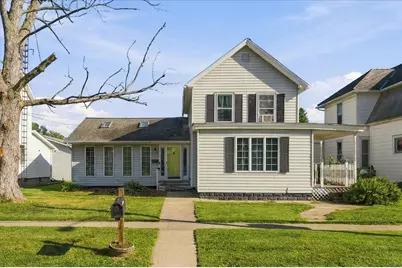 122 W Main Street, Wyanet, IL 61379 - Photo 1