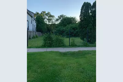 312 N Lotus Avenue, Chicago, IL 60644 - Photo 3