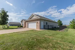 713 Independence Dr, Princeton, IL 61356 - Photo 23