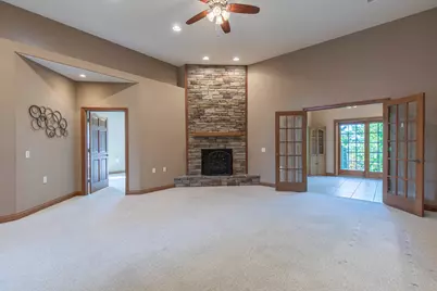 713 Independence Drive, Princeton, IL 61356 - Photo 5