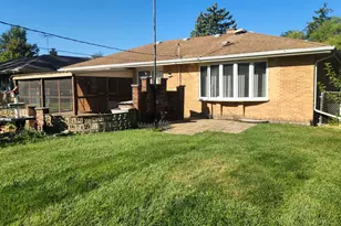 143 S Pleasant Ave, Bloomingdale, IL 60108 - Photo 21