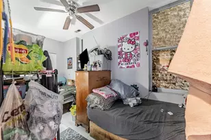 1643 W 19th St, Chicago, IL 60608 - Photo 17