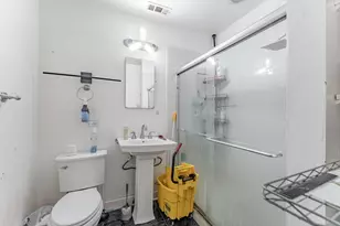 1643 W 19th St, Chicago, IL 60608 - Photo 19