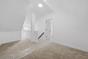 6604 S Rockwell St, Chicago, IL 60629 - Photo 21