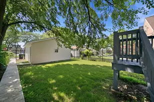 6604 S Rockwell St, Chicago, IL 60629 - Photo 35