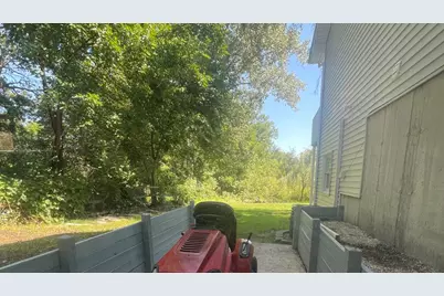 3118 Edgewood Drive, Wonder Lake, IL 60097 - Photo 17