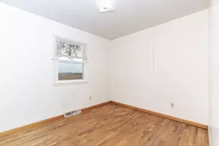14235 N 1775 E Rd, Pontiac, IL 61764 - Photo 21
