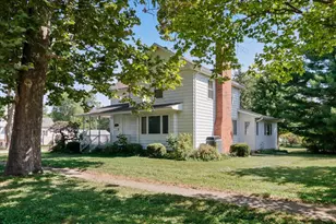 300 S Jackson St, Flanagan, IL 61740 - Photo 3