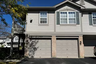 7031 S Stratton Ln, Gurnee, IL 60031 - Photo 13