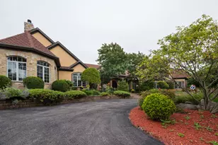 5 Autumn Trail, Barrington Hills, IL 60010 - Photo 59