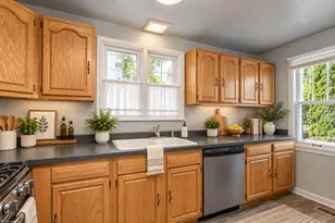 9644 50th Ct, Oak Lawn, IL 60453 - Photo 9