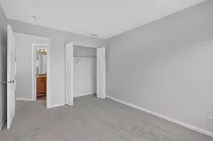 533 Cherry Hill Ct, Schaumburg, IL 60193 - Photo 19