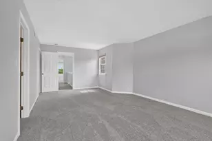 533 Cherry Hill Ct, Schaumburg, IL 60193 - Photo 25