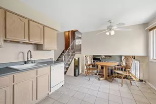 80 Frances Ln, Chicago Heights, IL 60411 - Photo 9