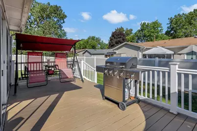 80 Essex Road, Elk Grove Village, IL 60007 - Photo 15
